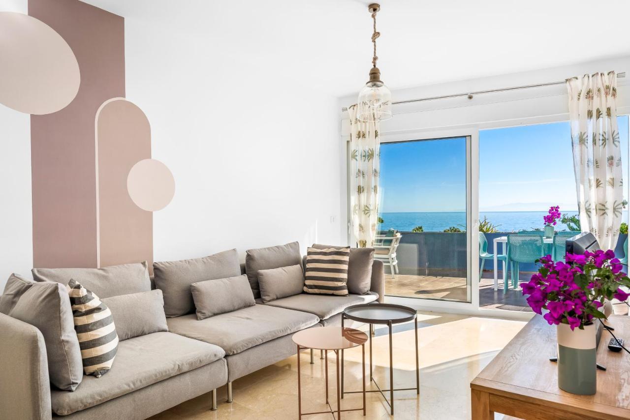 La Nea Beach Apartment Radazul Kültér fotó